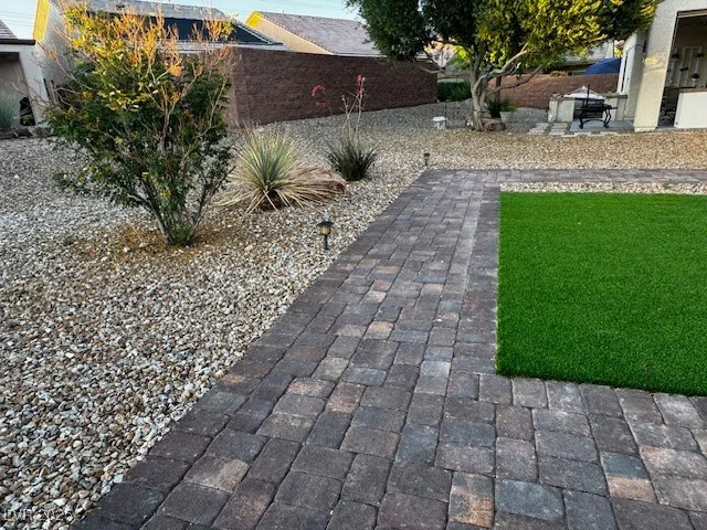 2704 Willow Wren, North Las Vegas, NV 89084