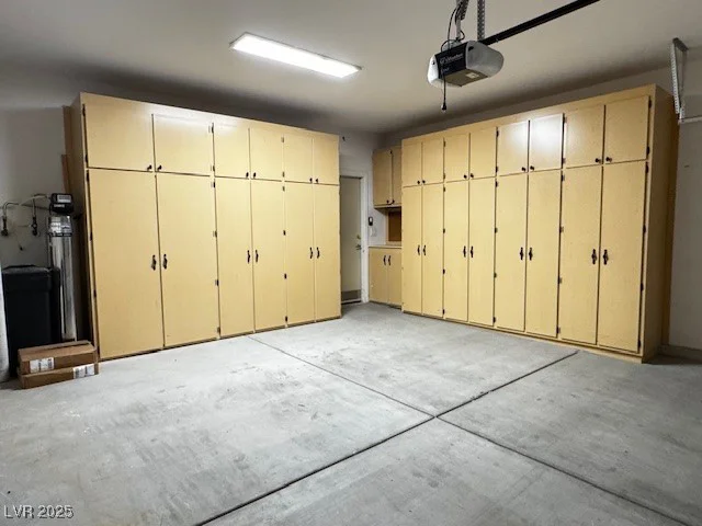 2704 Willow Wren, North Las Vegas, NV 89084