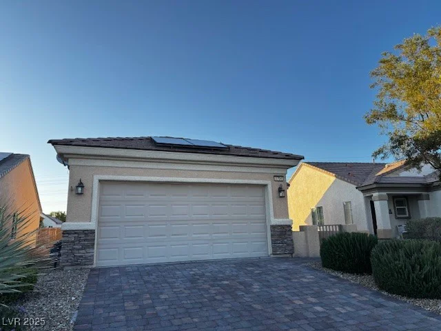 2704 Willow Wren, North Las Vegas, NV 89084