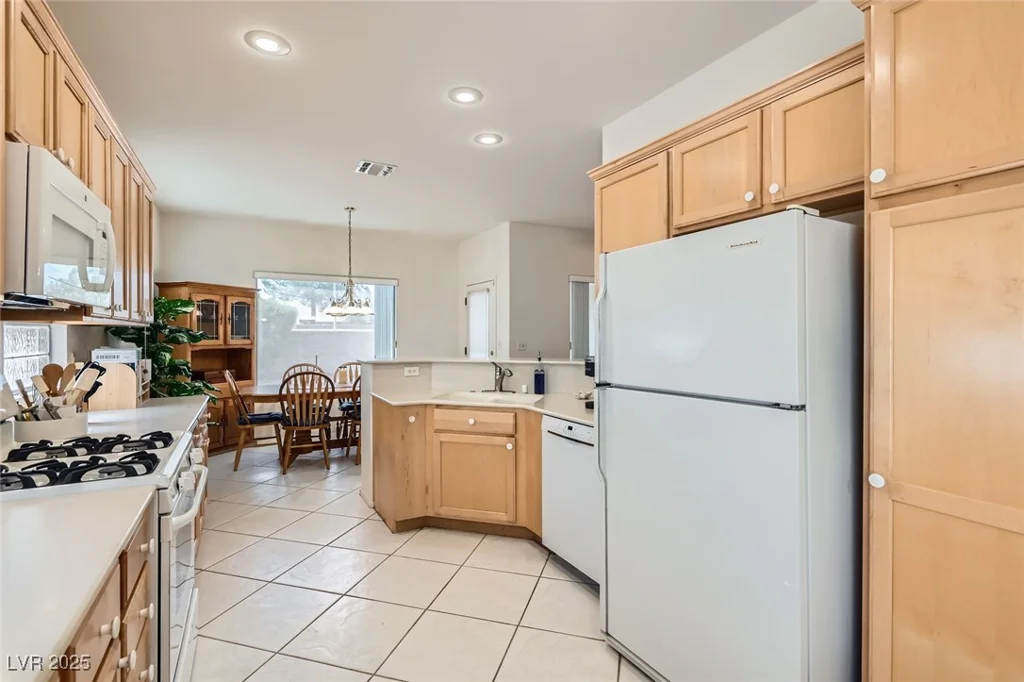 1816 Eagle Mesa, Henderson, NV 89012