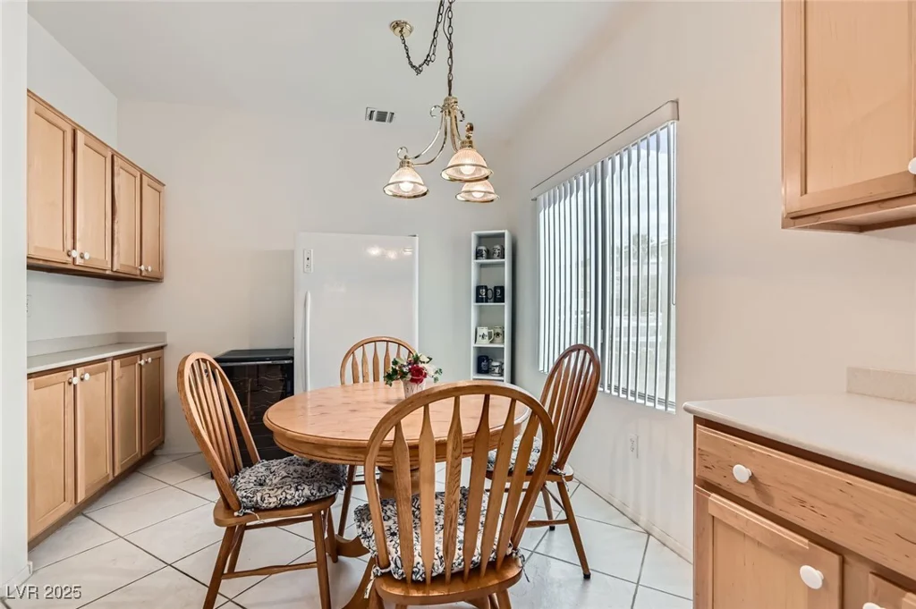 1816 Eagle Mesa, Henderson, NV 89012