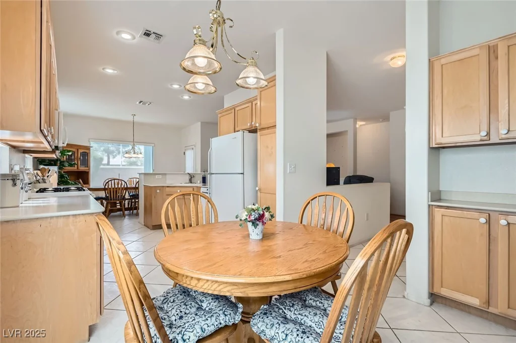 1816 Eagle Mesa, Henderson, NV 89012