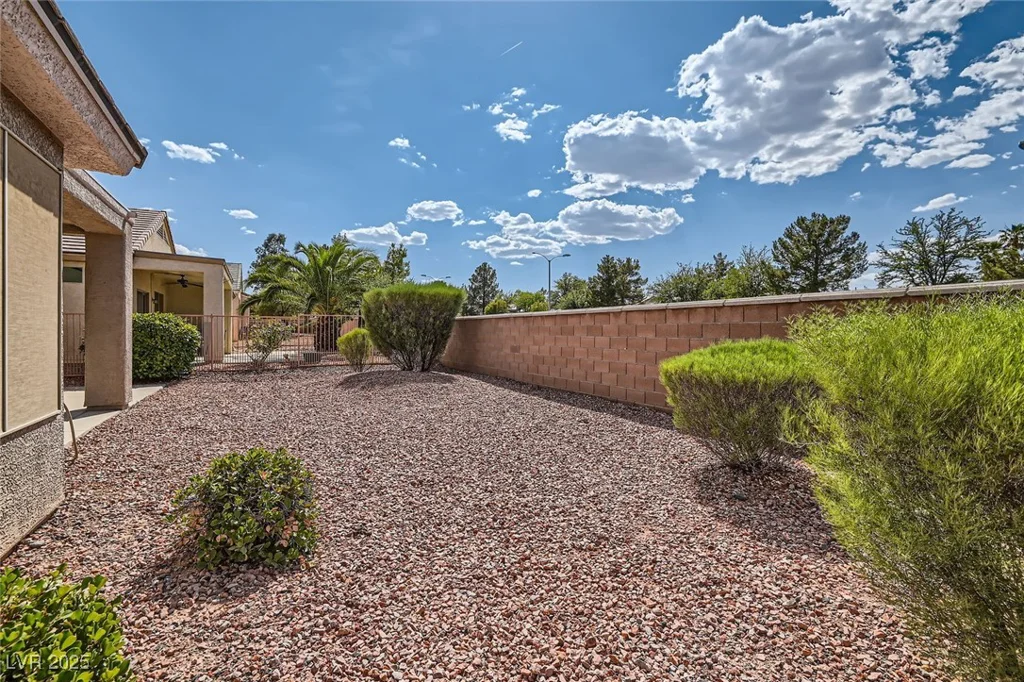 1816 Eagle Mesa, Henderson, NV 89012