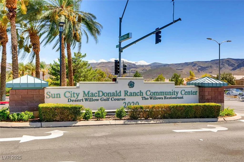 1816 Eagle Mesa, Henderson, NV 89012
