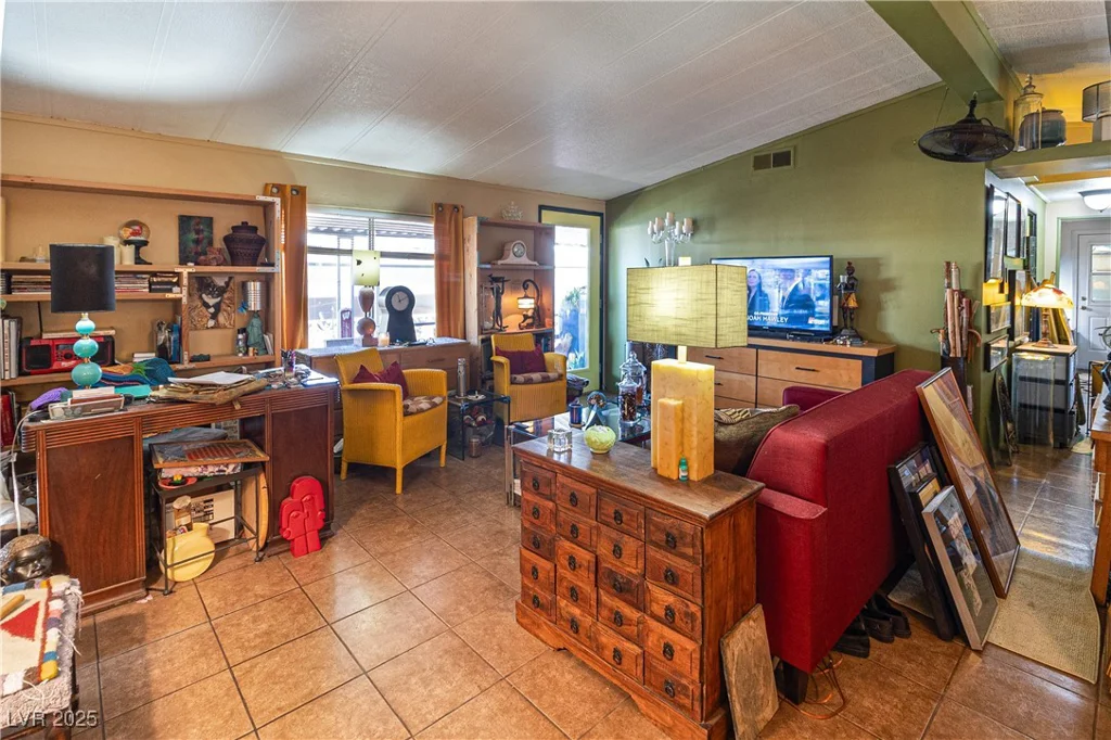 3530 Katmai, Las Vegas, NV 89122