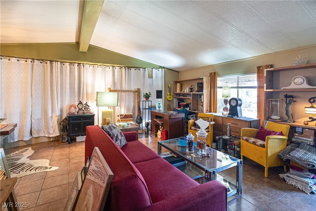 3530 Katmai, Las Vegas, NV 89122