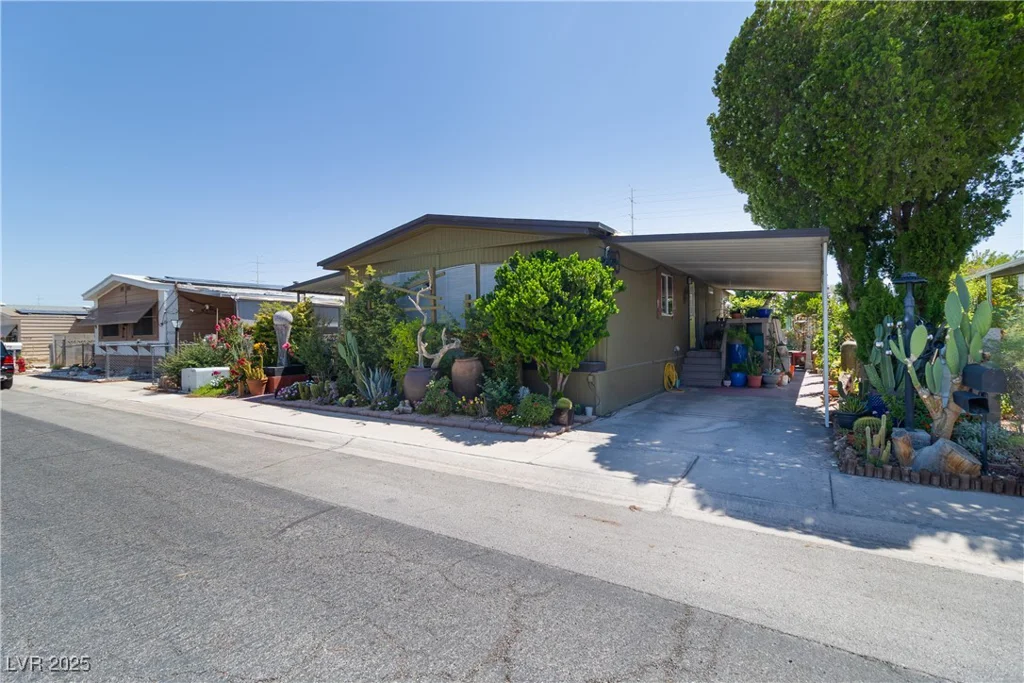 3530 Katmai, Las Vegas, NV 89122