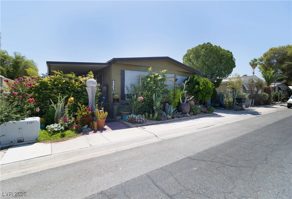 3530 Katmai, Las Vegas, NV 89122
