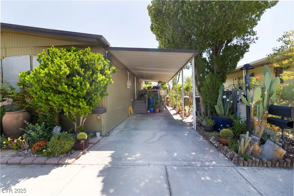 3530 Katmai, Las Vegas, NV 89122