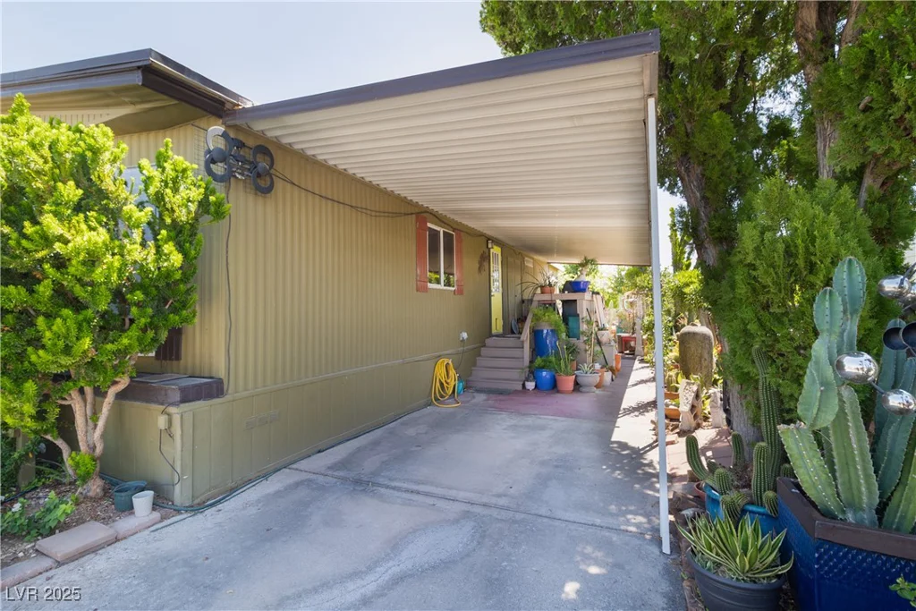 3530 Katmai, Las Vegas, NV 89122