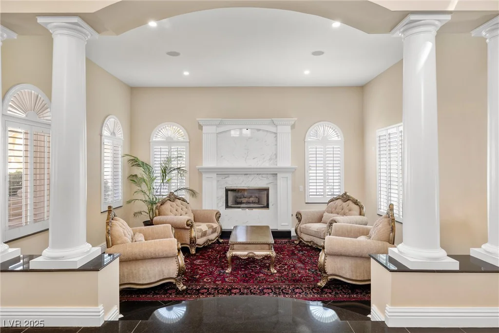 7 Rue Promenade, Henderson, NV 89011