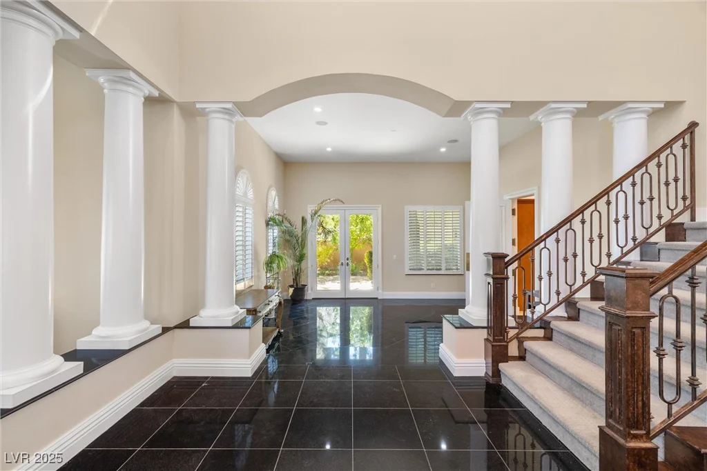 7 Rue Promenade, Henderson, NV 89011
