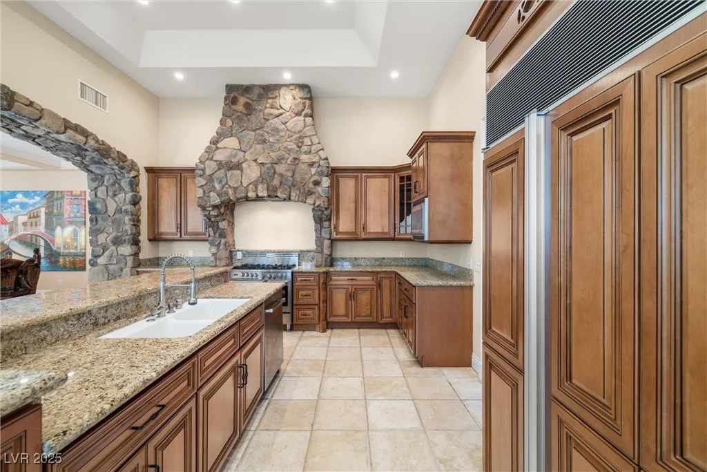 7 Rue Promenade, Henderson, NV 89011
