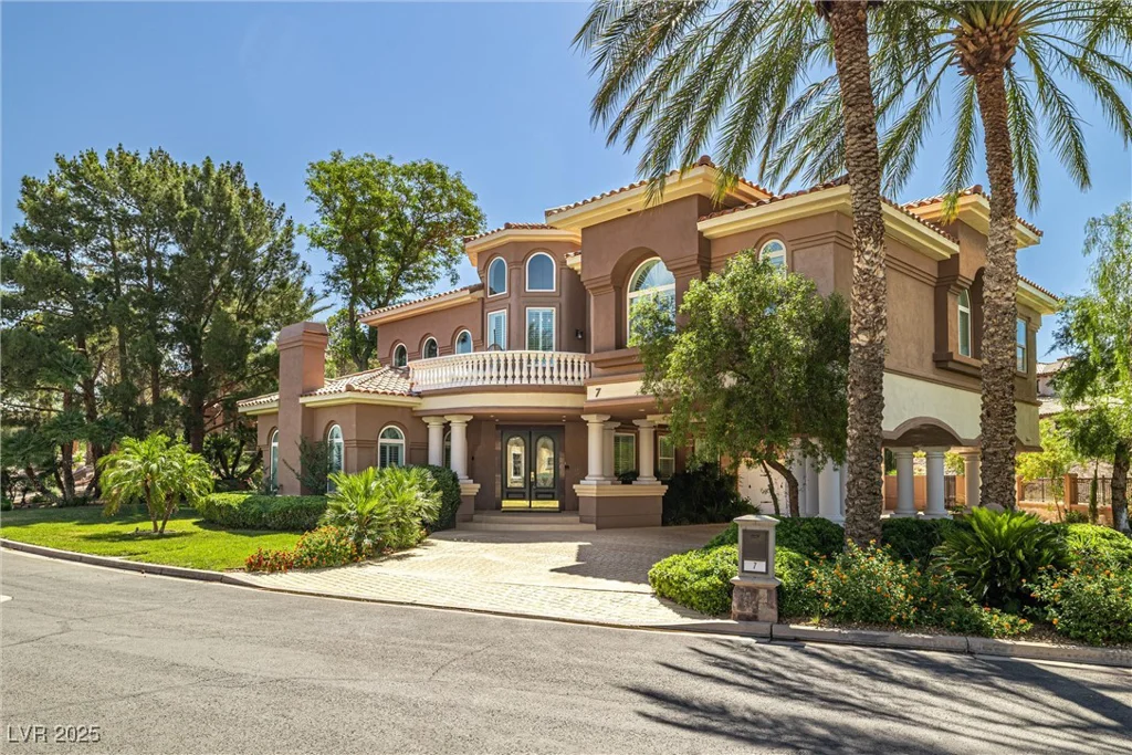 7 Rue Promenade, Henderson, NV 89011
