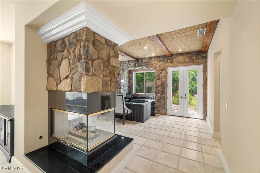 7 Rue Promenade, Henderson, NV 89011