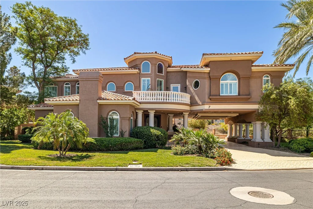 7 Rue Promenade, Henderson, NV 89011