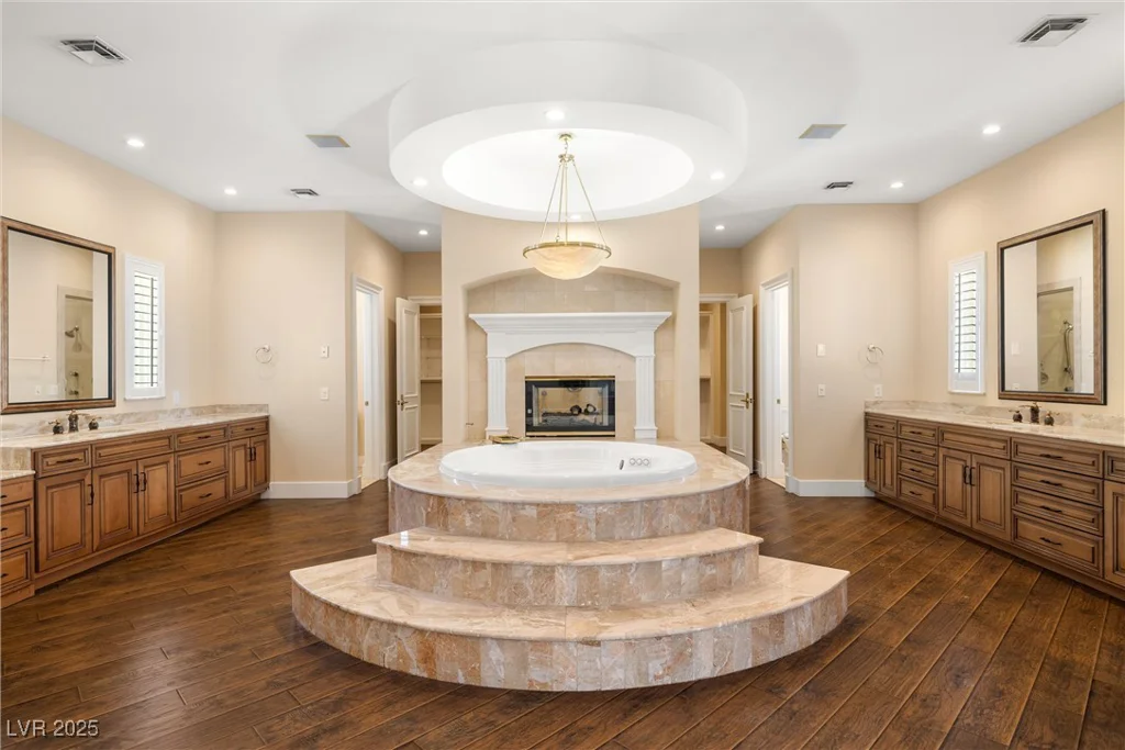 7 Rue Promenade, Henderson, NV 89011