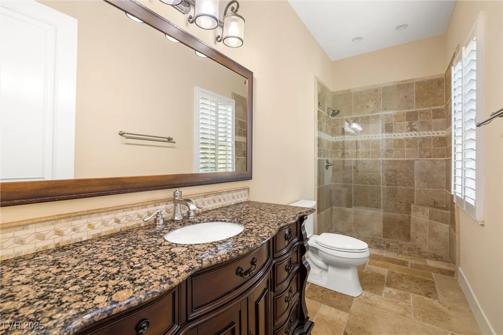 7 Rue Promenade, Henderson, NV 89011