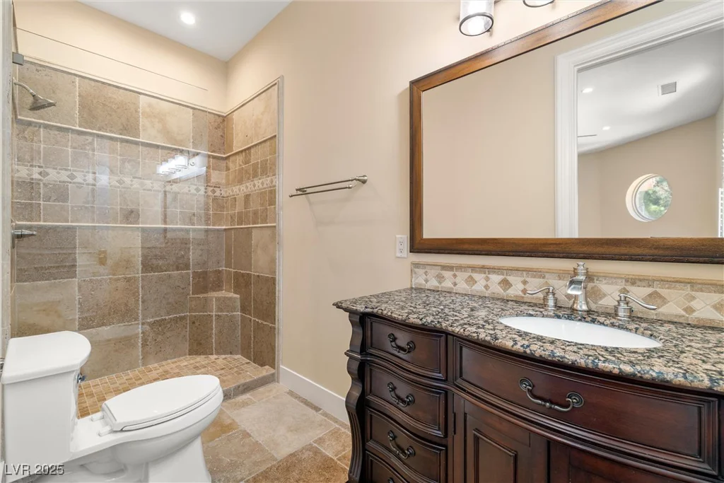 7 Rue Promenade, Henderson, NV 89011