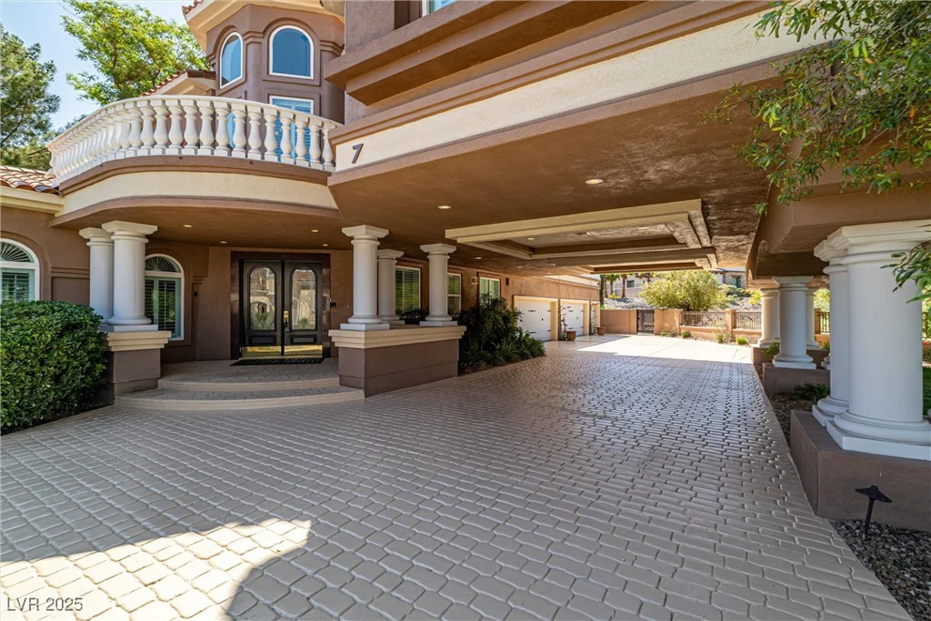 7 Rue Promenade, Henderson, NV 89011