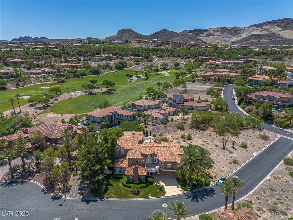 7 Rue Promenade, Henderson, NV 89011