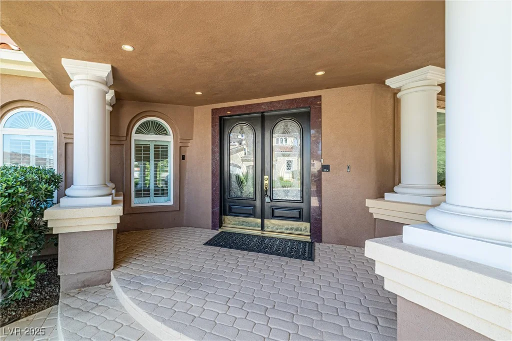 7 Rue Promenade, Henderson, NV 89011