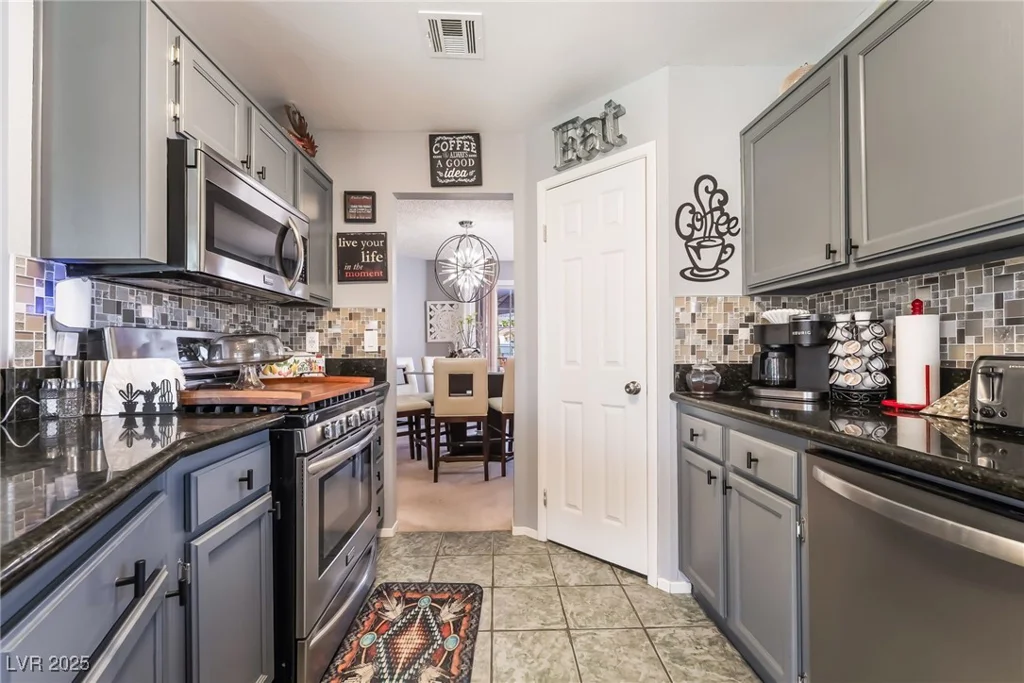 444 Viewmont, Henderson, NV 89015