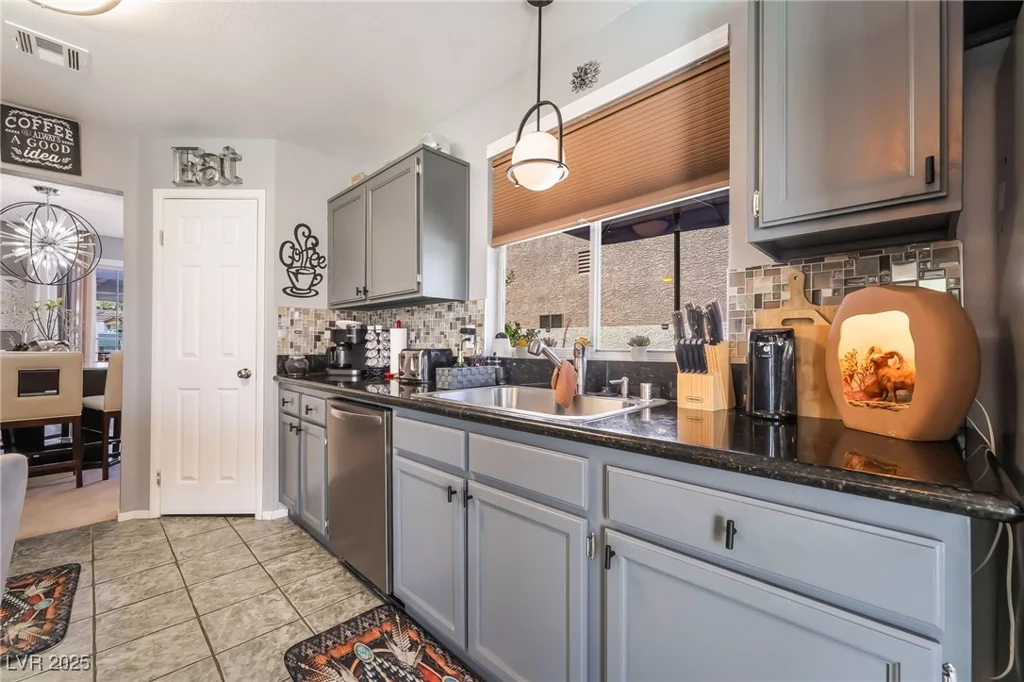 444 Viewmont, Henderson, NV 89015