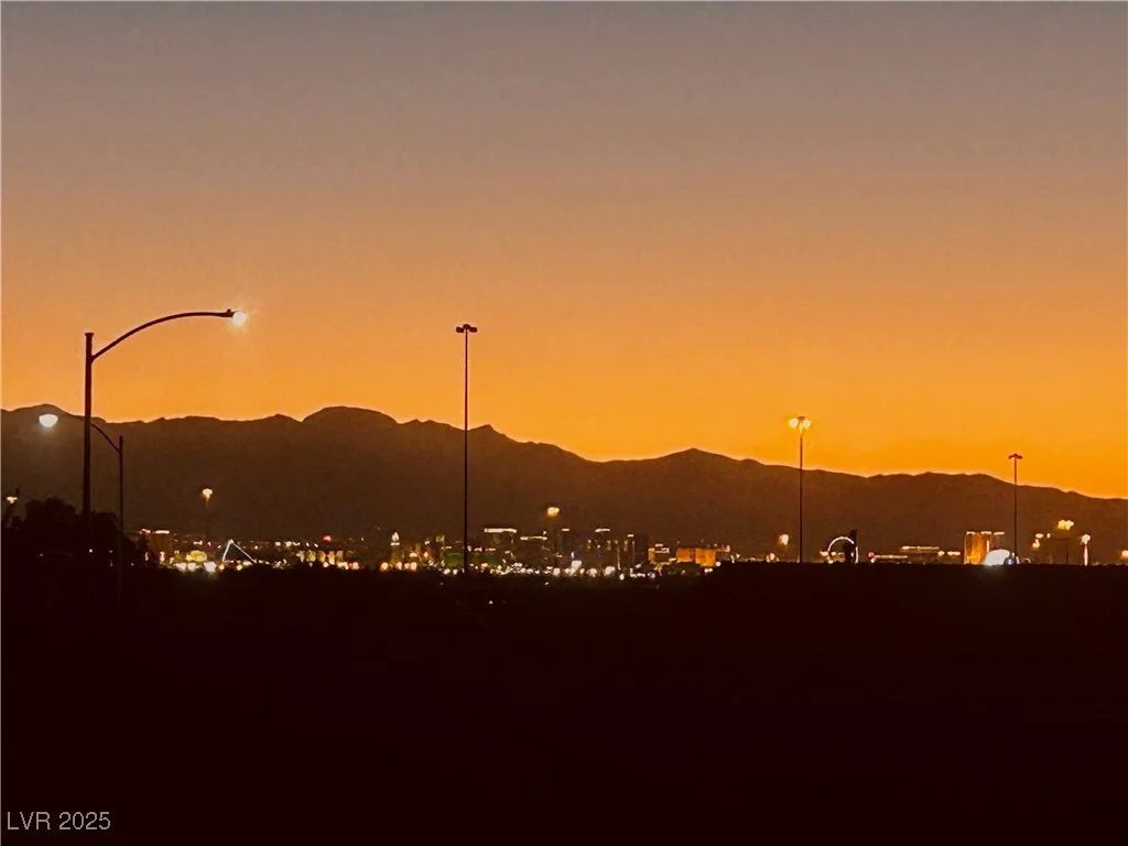 444 Viewmont, Henderson, NV 89015