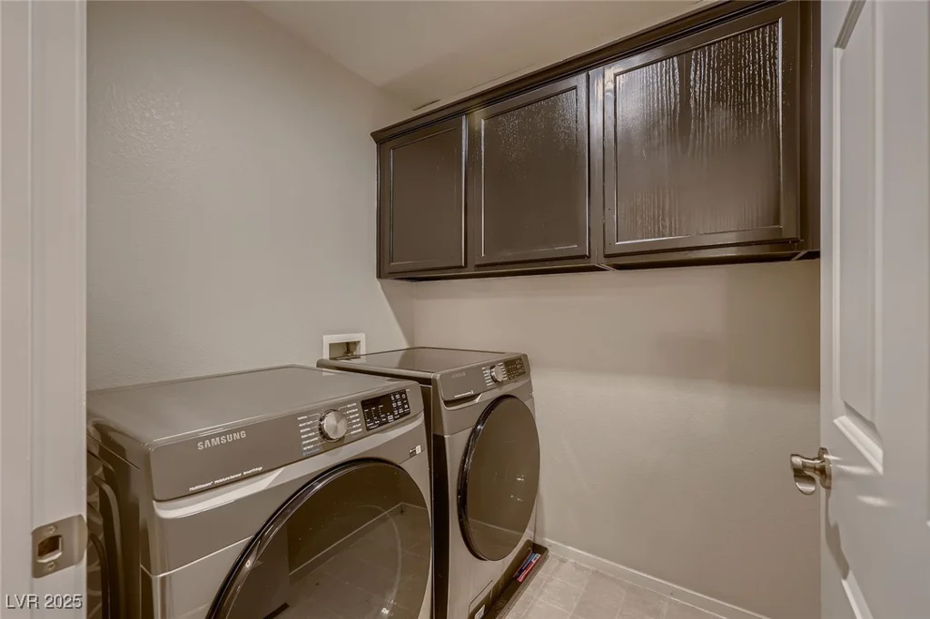 672 Solitude Point, Henderson, NV 89012