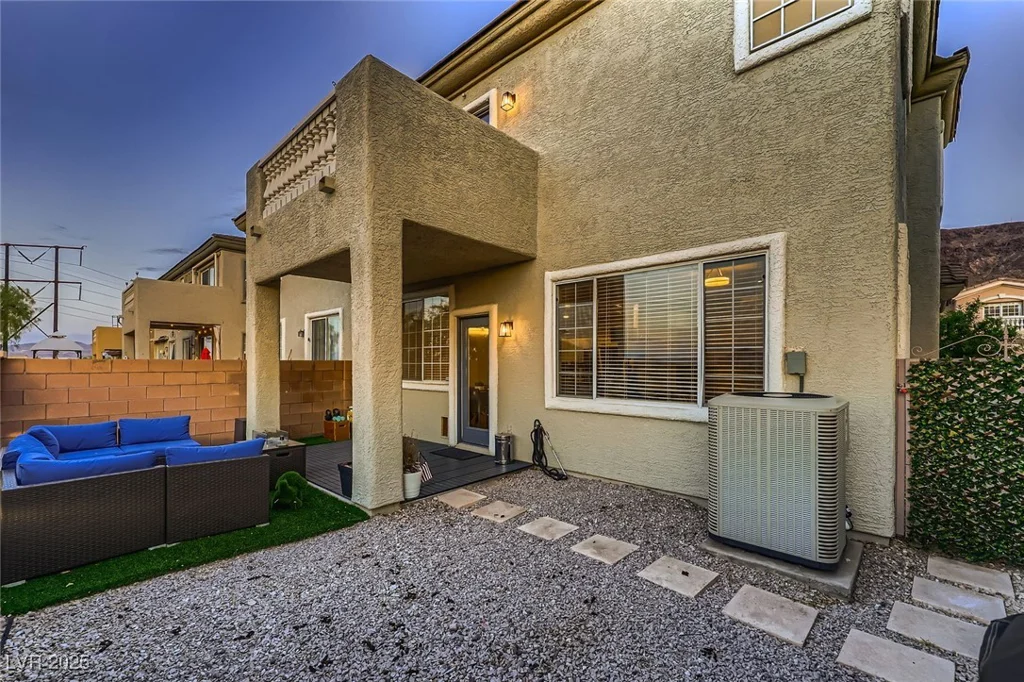 672 Solitude Point, Henderson, NV 89012