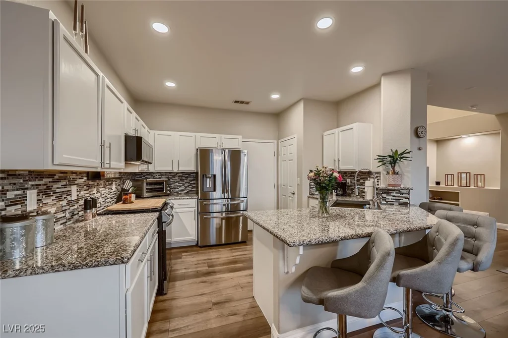 672 Solitude Point, Henderson, NV 89012