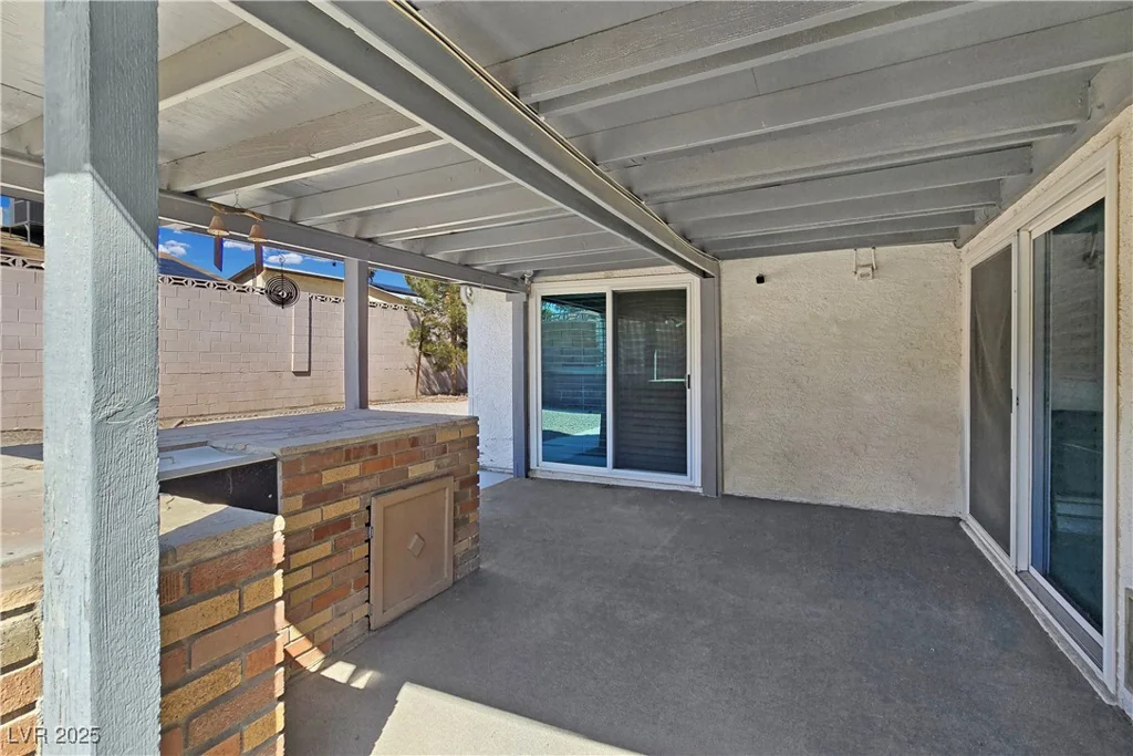 3747 Braewood South, Las Vegas, NV 89120