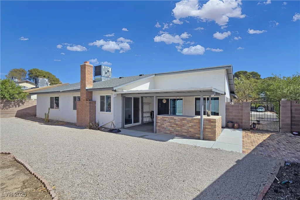 3747 Braewood South, Las Vegas, NV 89120