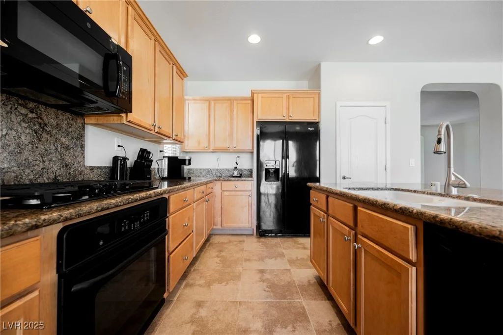 2008 Royal Gardens, North Las Vegas, NV 89084