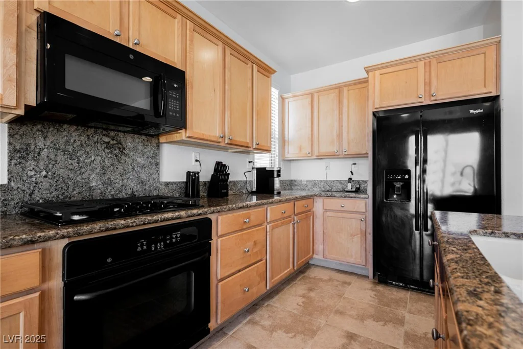 2008 Royal Gardens, North Las Vegas, NV 89084