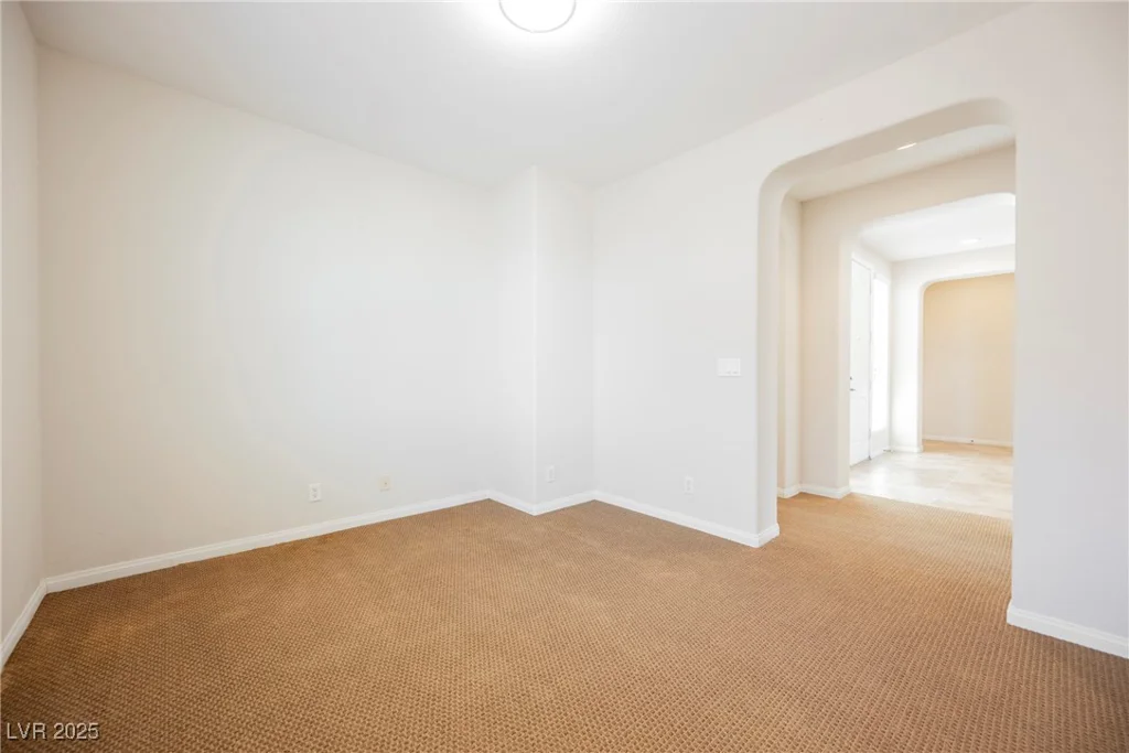 2008 Royal Gardens, North Las Vegas, NV 89084