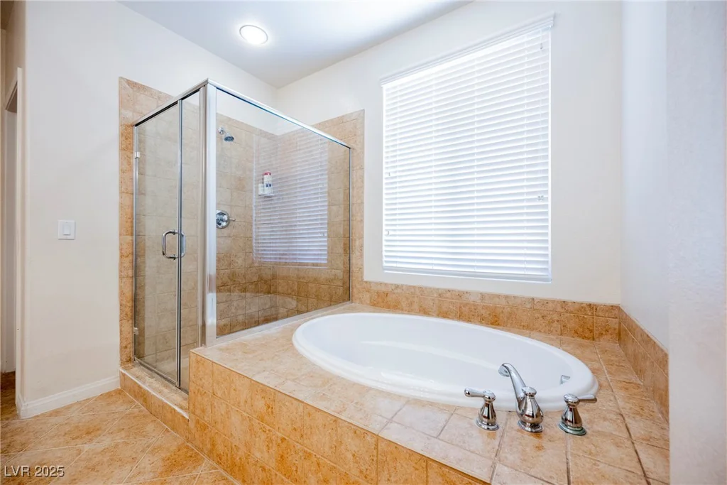 2008 Royal Gardens, North Las Vegas, NV 89084