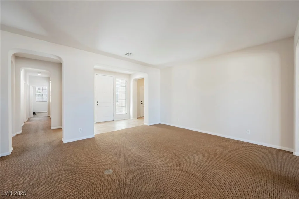 2008 Royal Gardens, North Las Vegas, NV 89084
