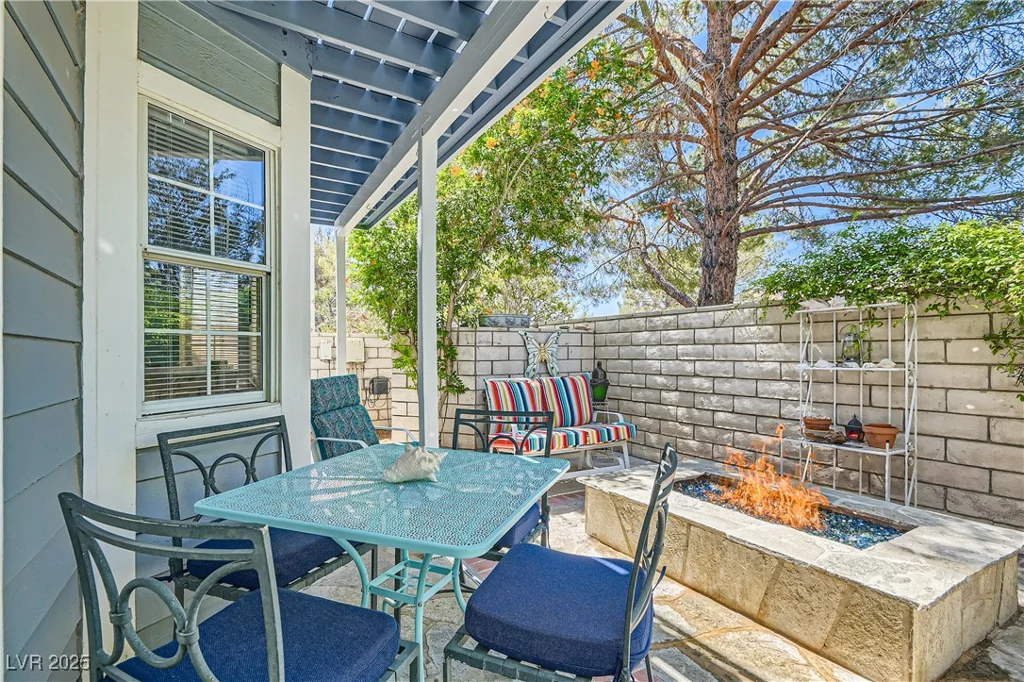 8713 Nautical Bay, Las Vegas, NV 89117