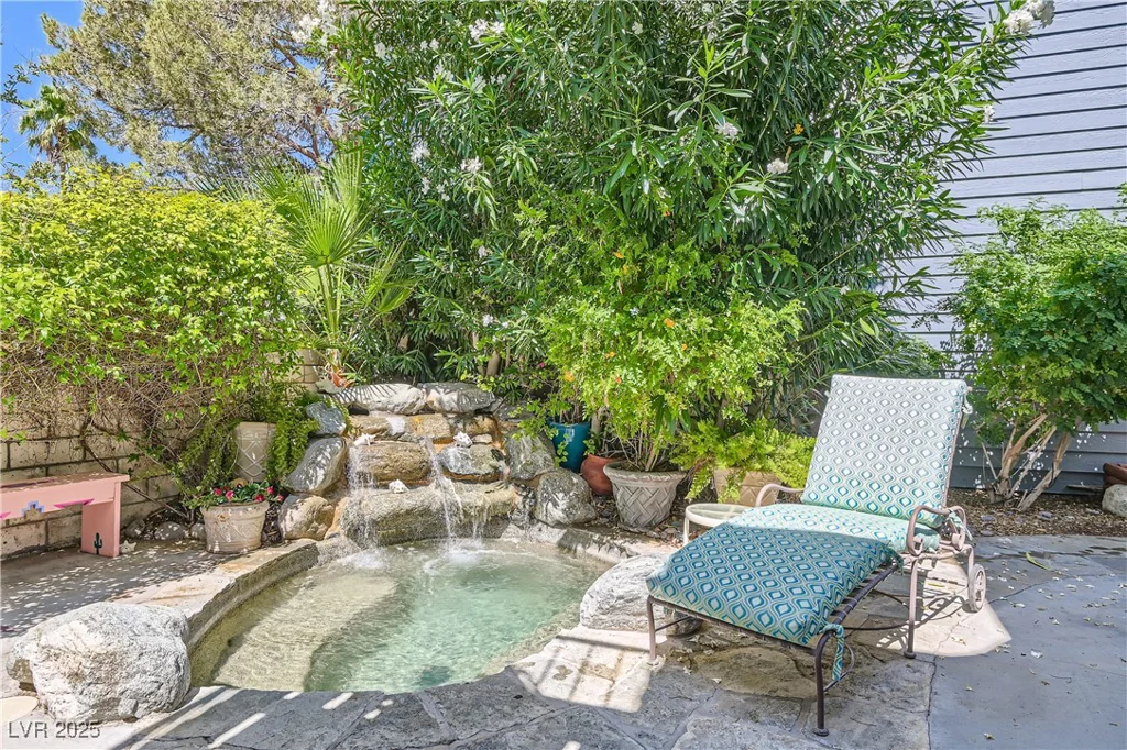 8713 Nautical Bay, Las Vegas, NV 89117