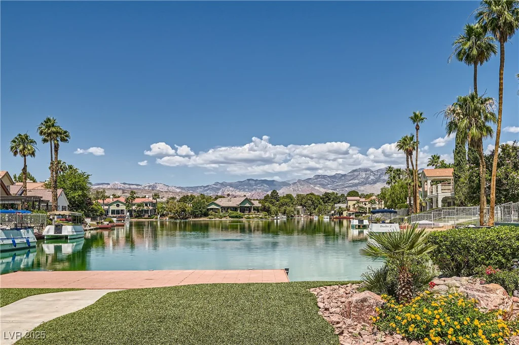 8713 Nautical Bay, Las Vegas, NV 89117