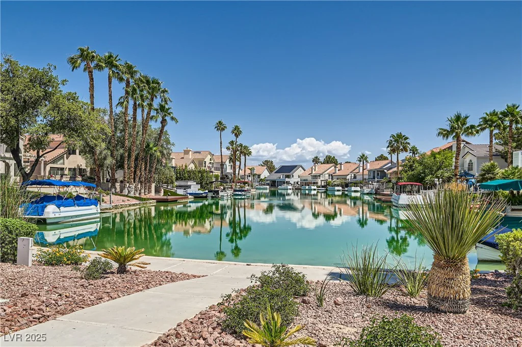 8713 Nautical Bay, Las Vegas, NV 89117