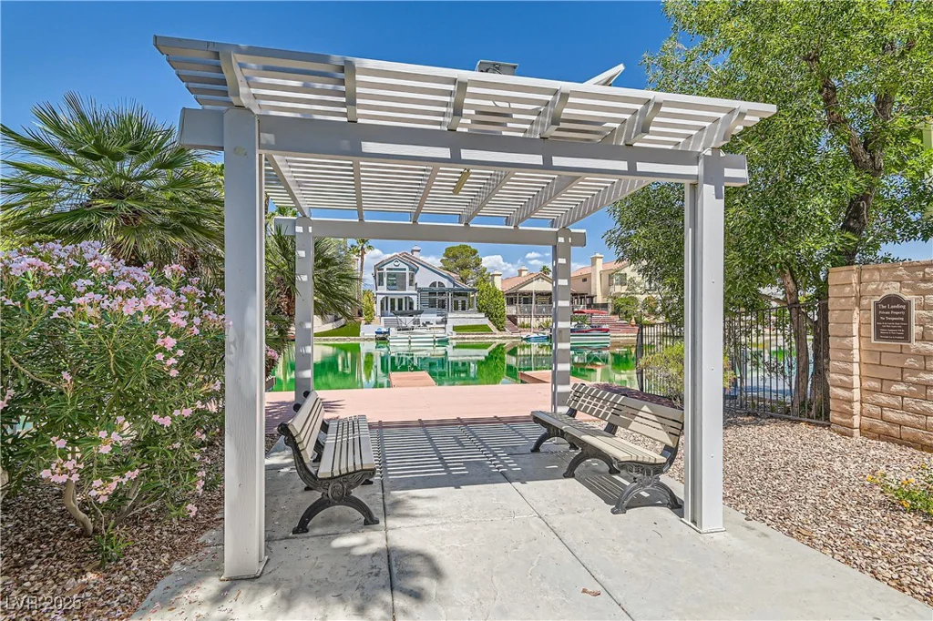 8713 Nautical Bay, Las Vegas, NV 89117