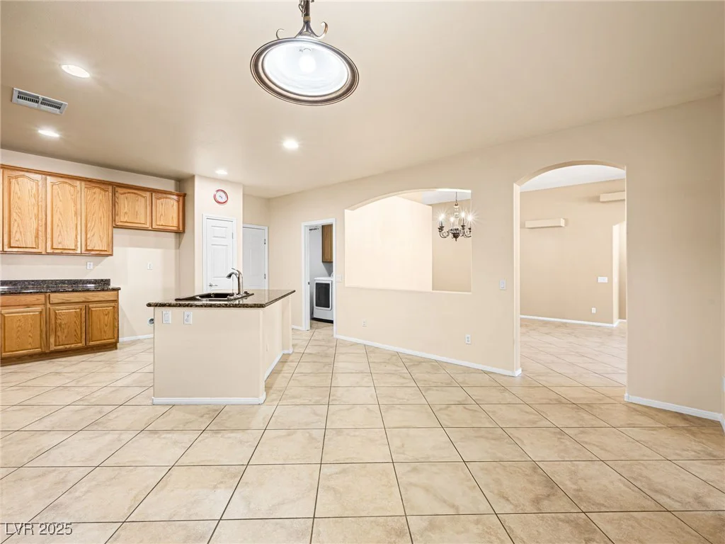 6360 Bullring, Las Vegas, NV 89130