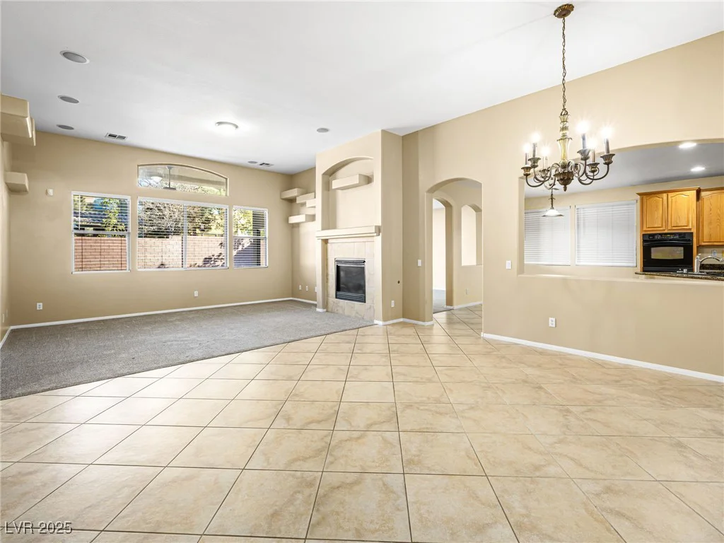 6360 Bullring, Las Vegas, NV 89130