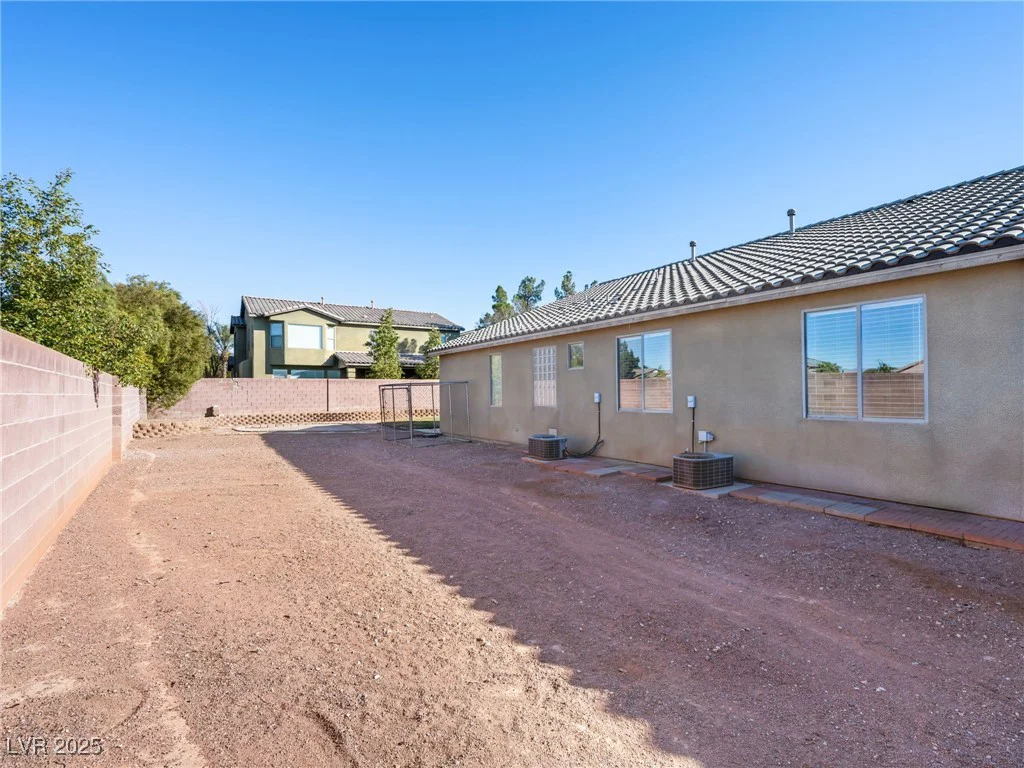 6360 Bullring, Las Vegas, NV 89130