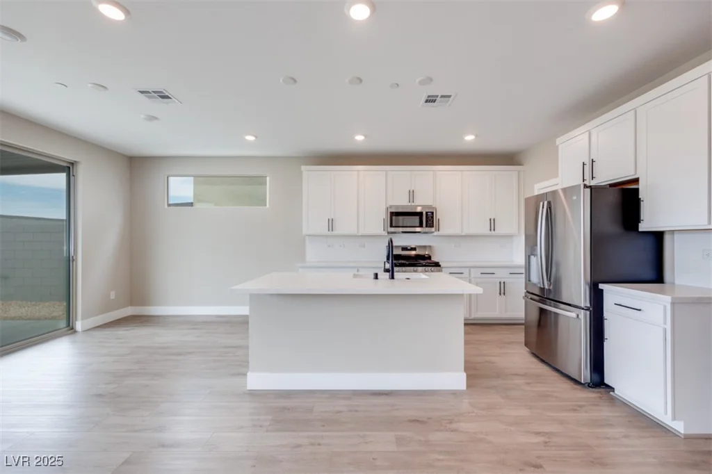 10448 Smokey Mariposa, Las Vegas, NV 89166