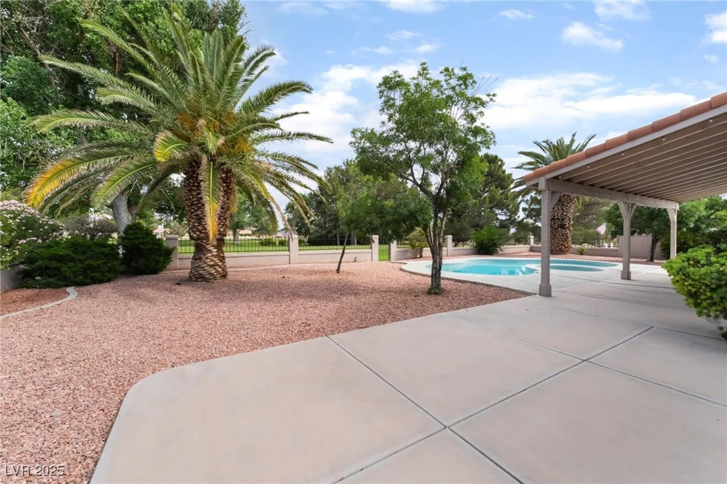 1587 Bermuda Dunes, Boulder City, NV 89005