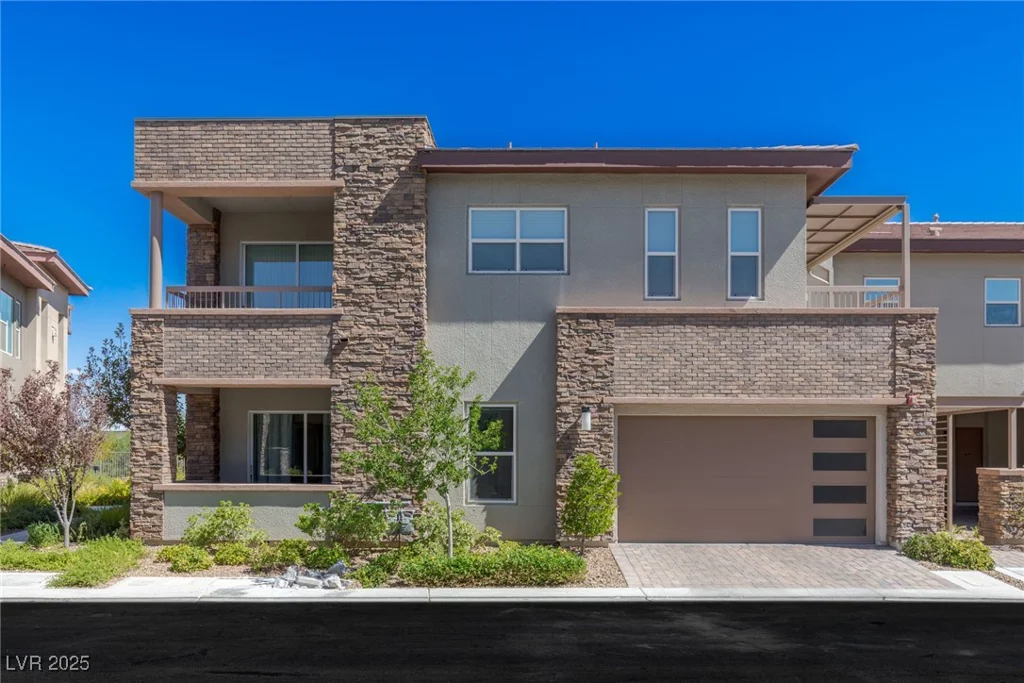 11280 Granite Ridge, Las Vegas, NV 89135